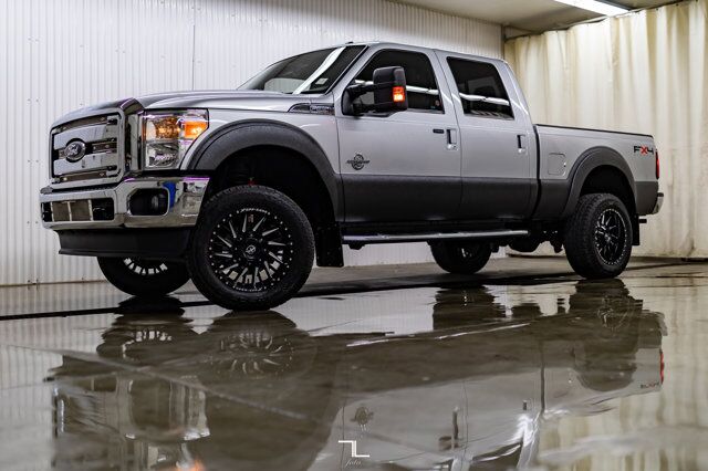 2011 Ford F-350 4x4 Crew Cab Lariat FX4 Diesel Leather Roof Nav Red Deer AB