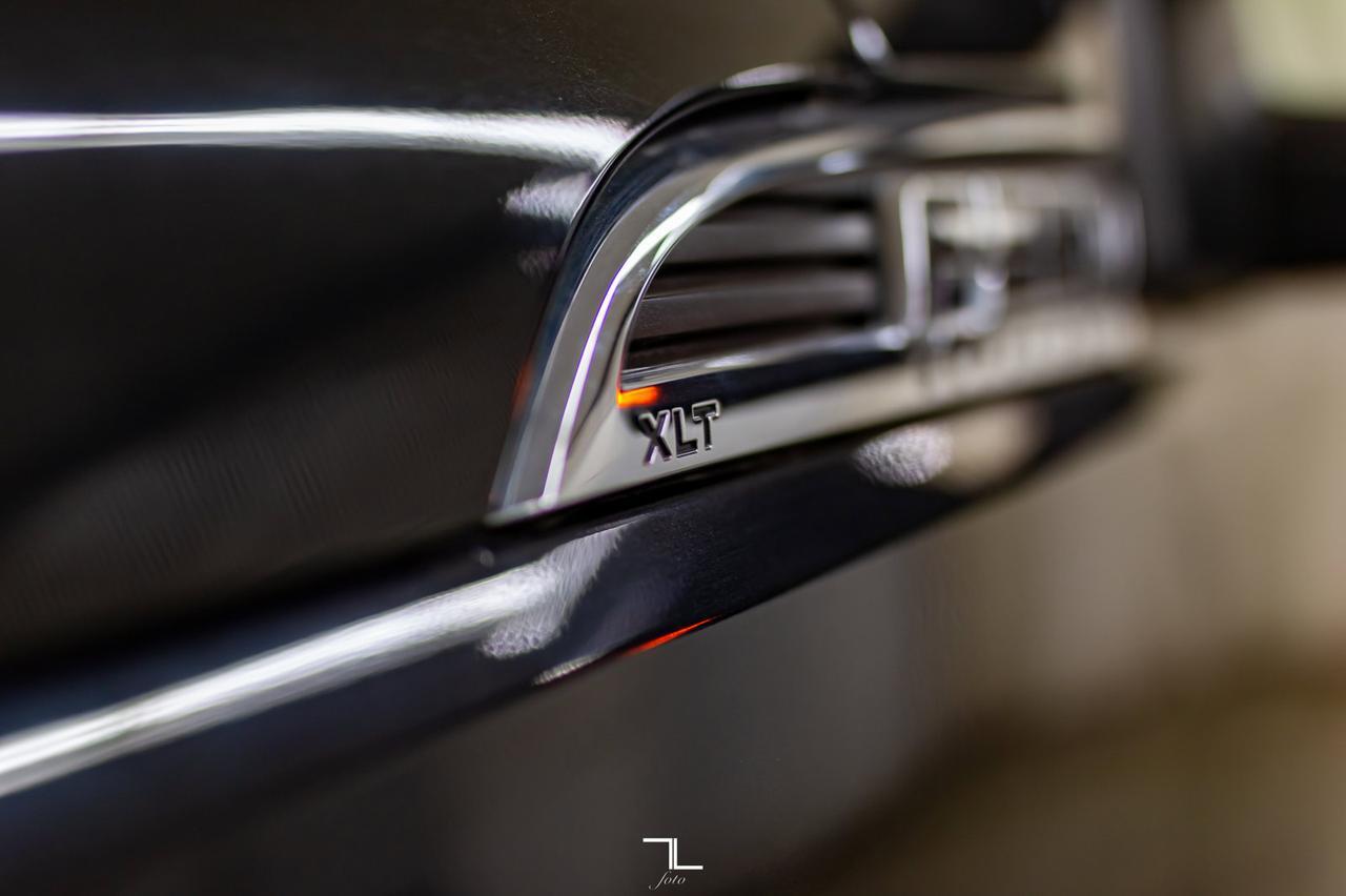 2011 Ford F-350 4x4 Crew Cab XLT Diesel BCam Red Deer AB