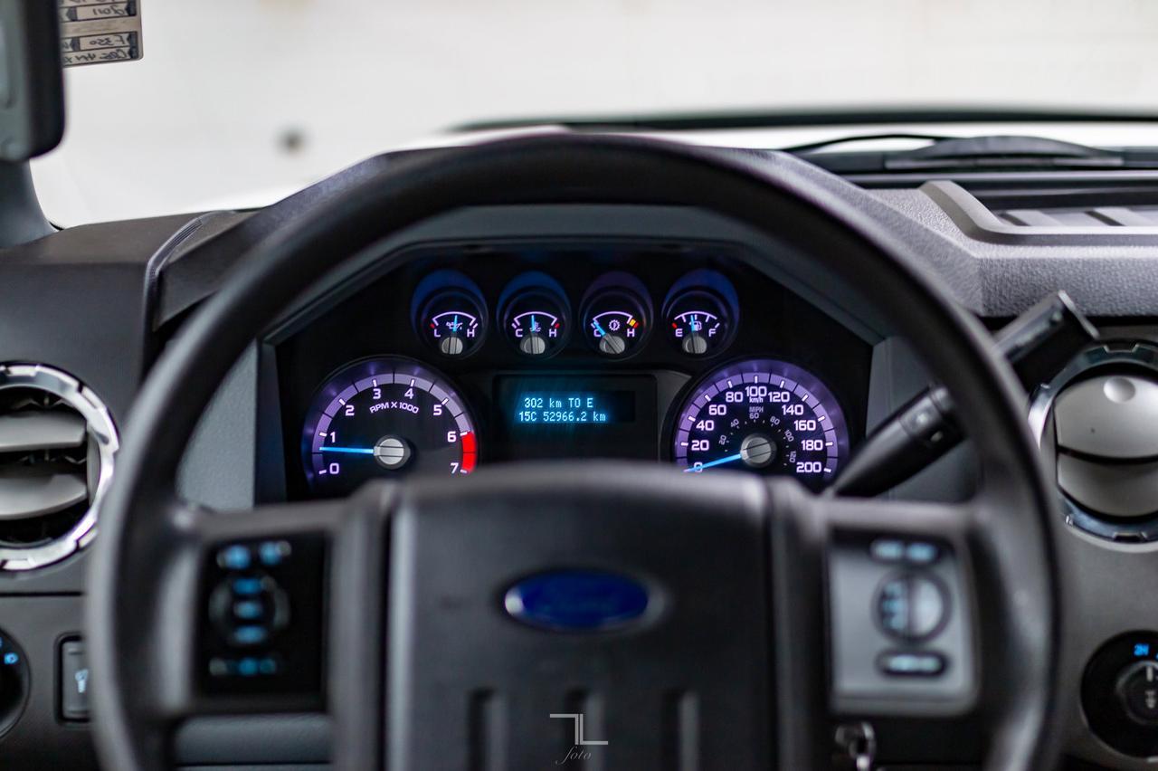 2011 Ford F-350 4x4 Crew Cab XLT FX4 Red Deer AB