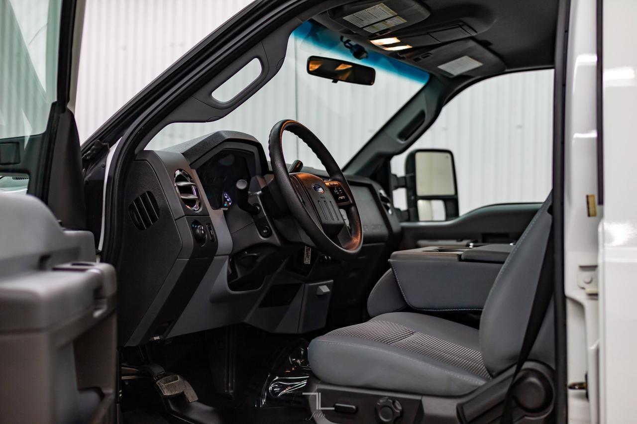 2011 Ford F-350 4x4 Crew Cab XLT FX4 Red Deer AB