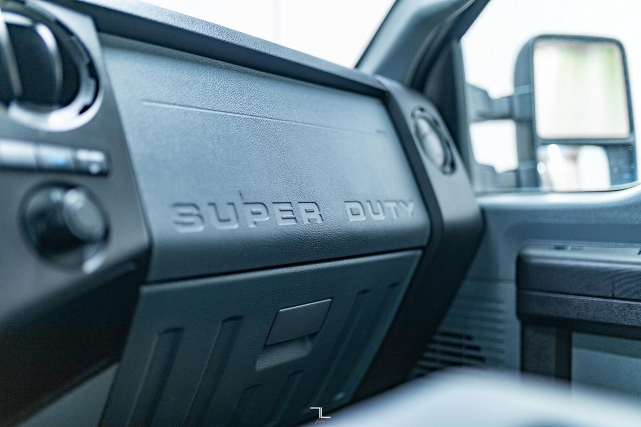 2011 Ford F-350 4x4 Super Cab XL Dually Deck Diesel Red Deer AB