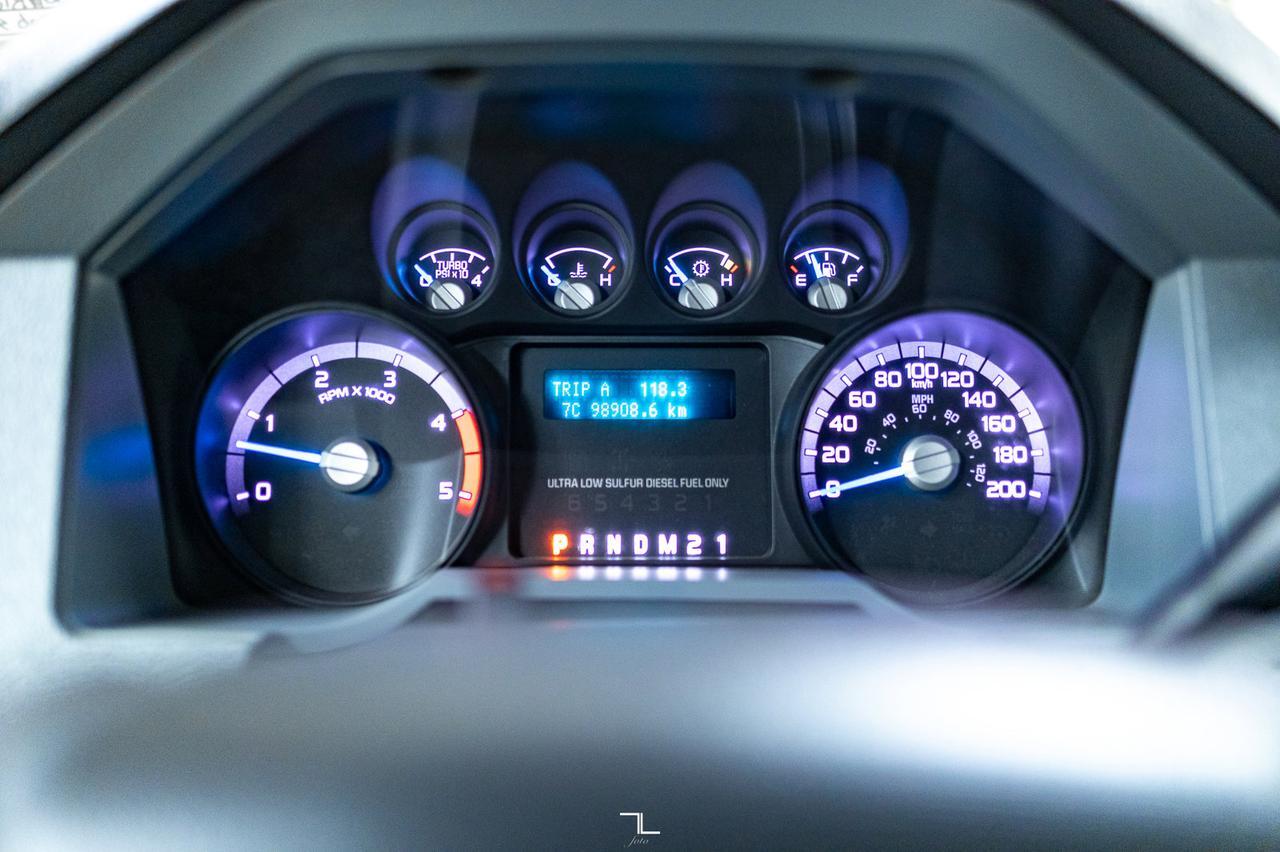 2011 Ford F-350 4x4 Super Cab XL Dually Deck Diesel Red Deer AB