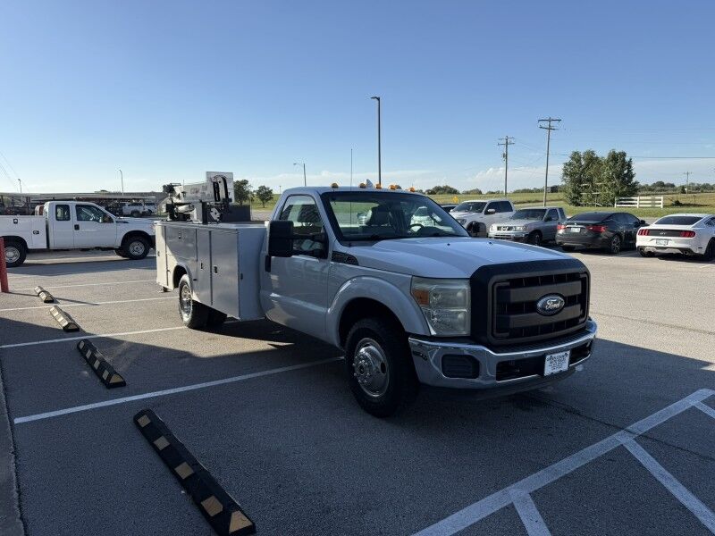 2011 Ford F-350 DRW Utility w/ Stelllar EC3200 Crane XL Collinsville OK