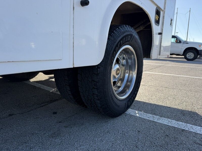 2011 Ford F-350 DRW Utility w/ Stelllar EC3200 Crane XL Collinsville OK