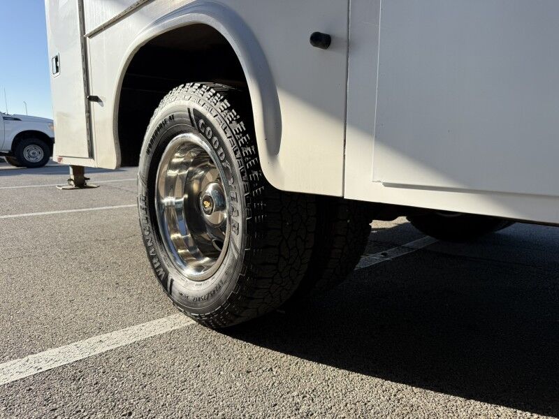 2011 Ford F-350 DRW Utility w/ Stelllar EC3200 Crane XL Collinsville OK