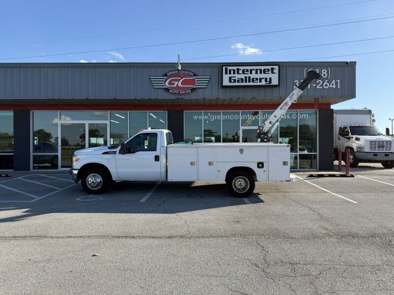 2011 Ford F-350 DRW Utility w/ Stelllar EC3200 Crane XL Collinsville OK