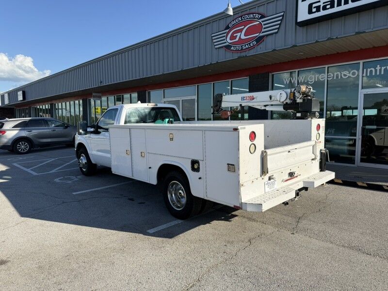 2011 Ford F-350 DRW Utility w/ Stelllar EC3200 Crane XL Collinsville OK