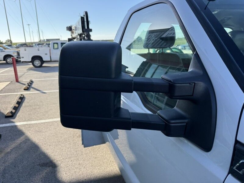 2011 Ford F-350 DRW Utility w/ Stelllar EC3200 Crane XL Collinsville OK