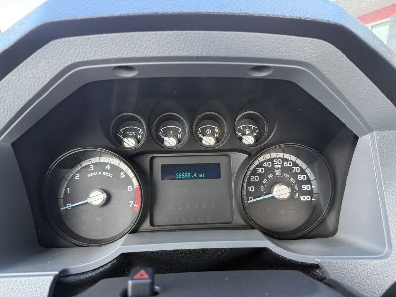 2011 Ford F-350 SRW Flatbed w/ Lift Gate 38k mi's XL Collinsville OK