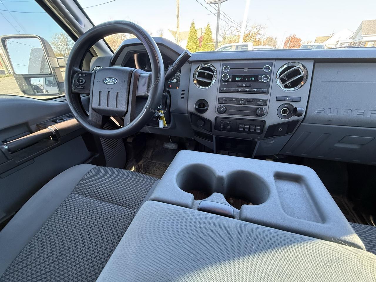 2011 Ford F-350SD XLT