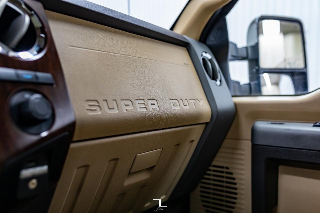 2011 Ford F-450 4x4 Crew Cab Lariat Dually Diesel Leather Roof BCam Red Deer AB