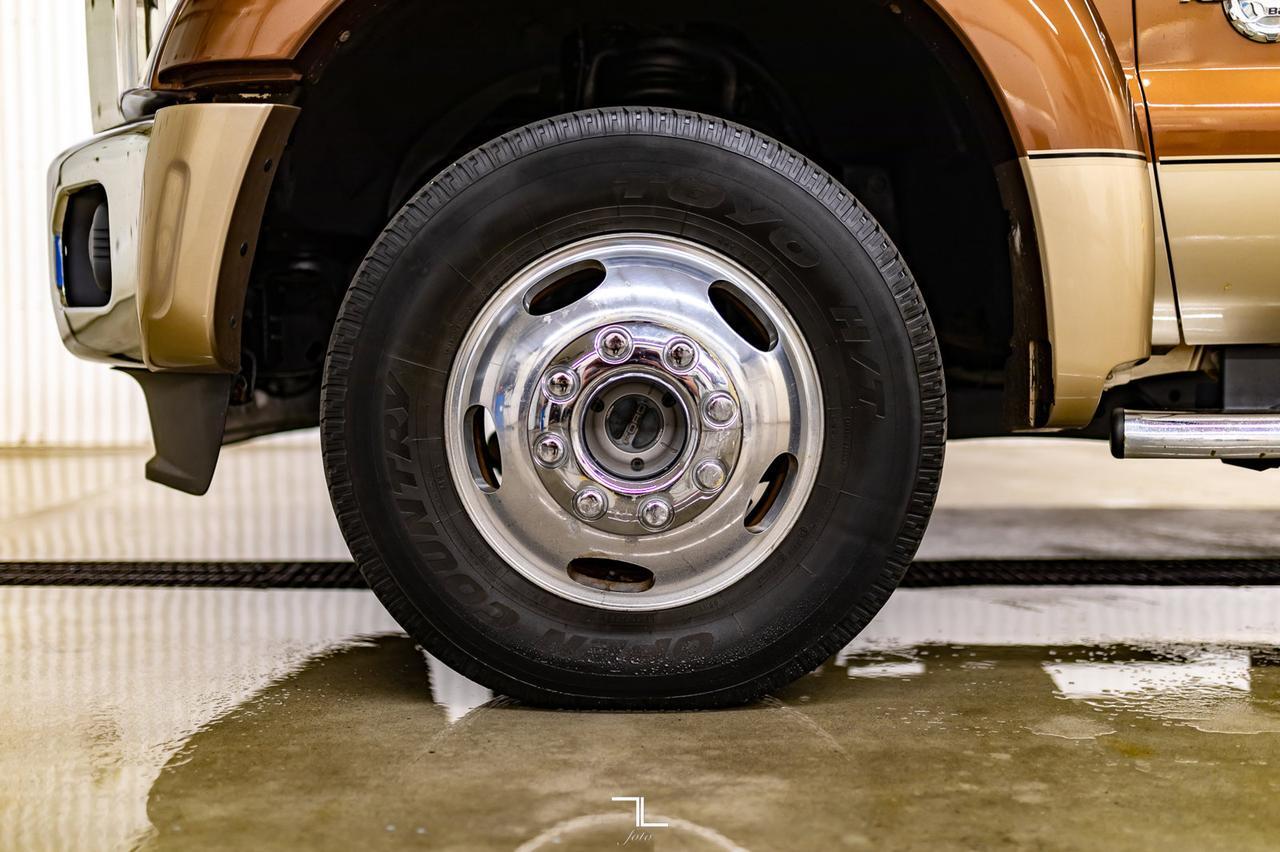 2011 Ford F-450 4x4 Crew Cab Lariat Dually Diesel Leather Roof BCam Red Deer AB