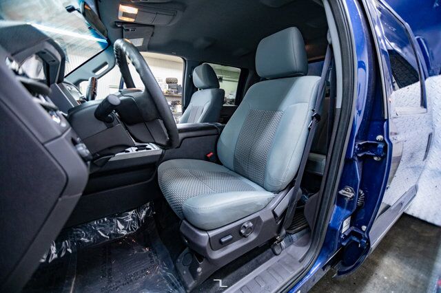 2011 Ford F-450 4x4 Crew Cab XLT Mechanics/Service Box Diesel Red Deer AB