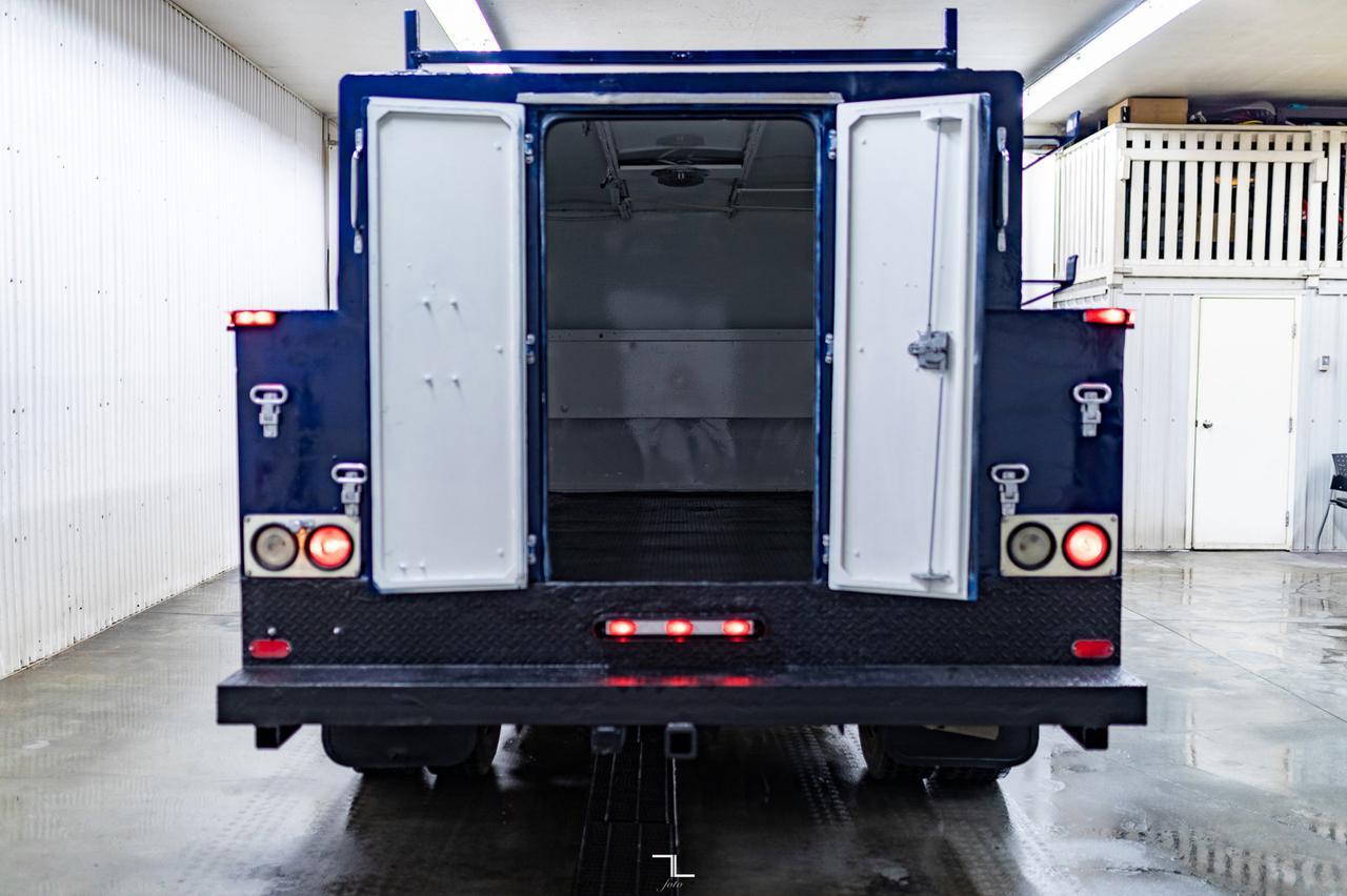 2011 Ford F-450 4x4 Crew Cab XLT Mechanics/Service Box Diesel Red Deer AB