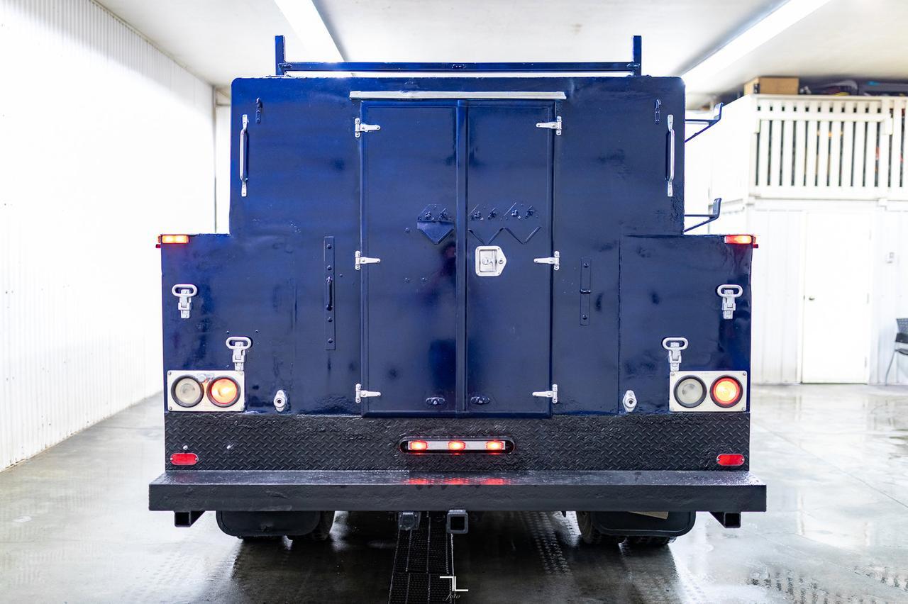 2011 Ford F-450 4x4 Crew Cab XLT Mechanics/Service Box Diesel Red Deer AB