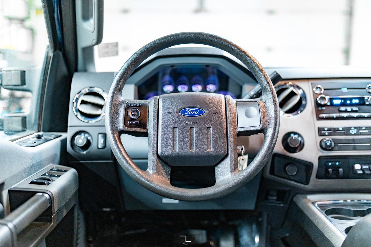 2011 Ford F-450 4x4 Crew Cab XLT Mechanics/Service Box Diesel Red Deer AB