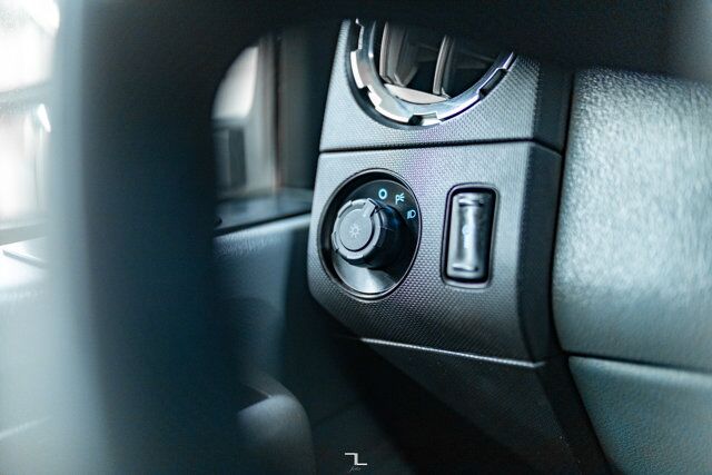 2011 Ford F-550 4x4 Crew Cab XLT Picker Diesel Red Deer AB