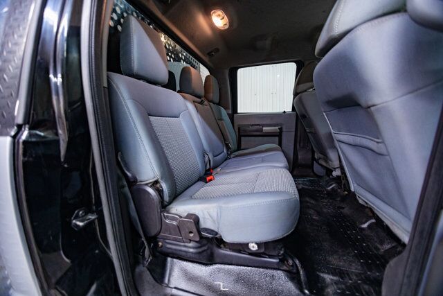 2011 Ford F-550 4x4 Crew Cab XLT Picker Diesel Red Deer AB