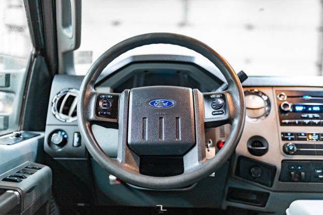 2011 Ford F-550 4x4 Crew Cab XLT Picker Diesel Red Deer AB