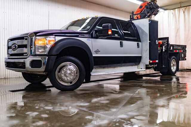2011 Ford F-550 4x4 Crew Cab XLT Picker Diesel Red Deer AB