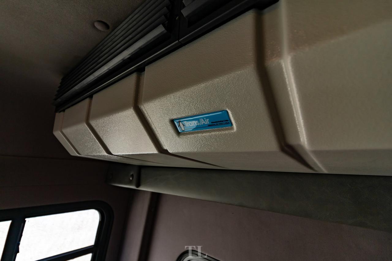 2011 Ford F-550 XL Diesel 28 Passenger Bus Bathroom PA System Red Deer AB