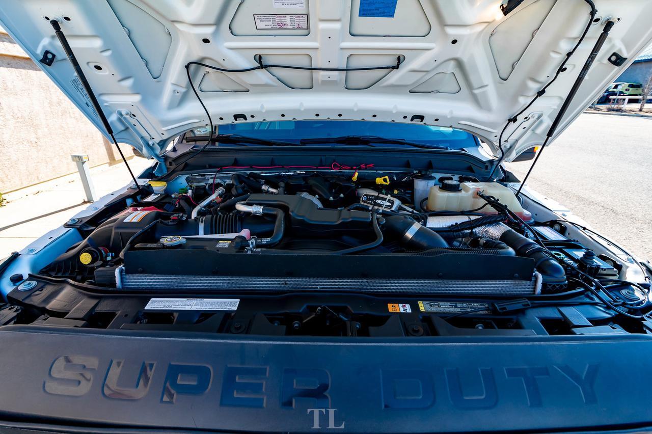 2011 Ford F-550 XL Diesel 28 Passenger Bus Bathroom PA System Red Deer AB