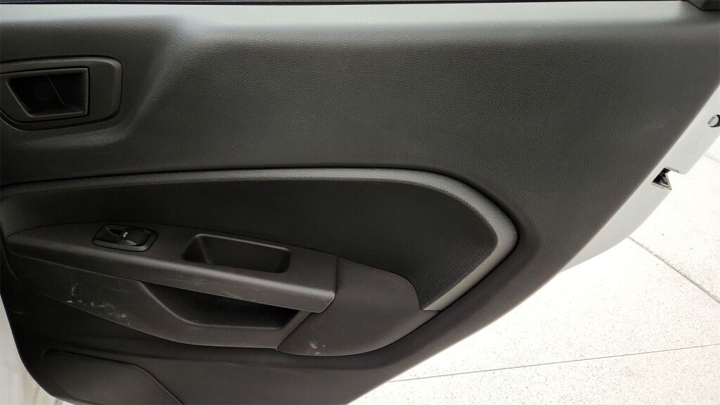 2011 Ford Fiesta SE Laurel MD