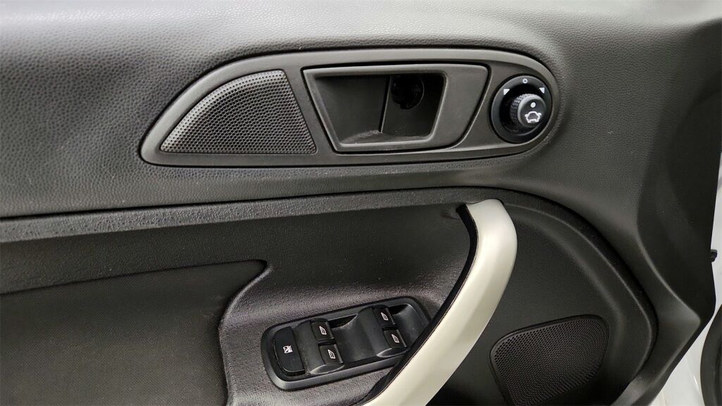 2011 Ford Fiesta SE Laurel MD