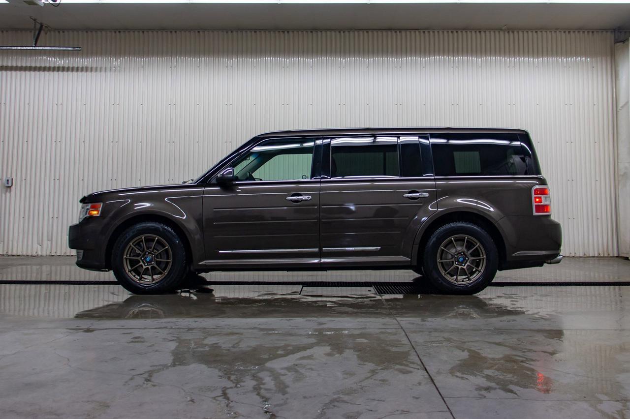 2011 Ford Flex AWD Limited Leather Roof Nav Red Deer AB