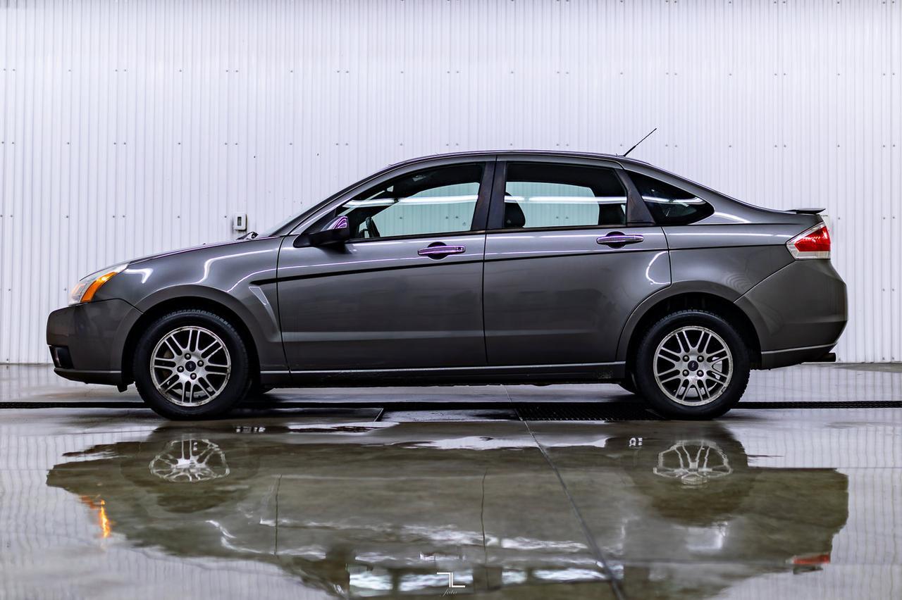 2011 Ford Focus SE Heated Seats Red Deer AB