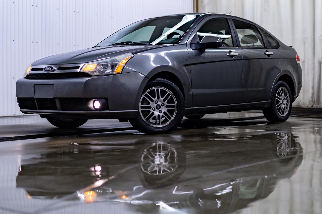 2011 Ford Focus SE Heated Seats Red Deer AB