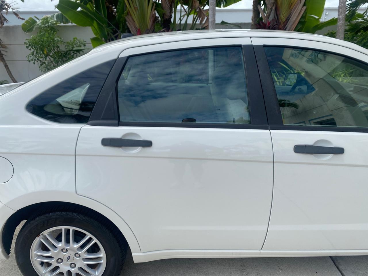 2011 Ford Focus SE LOW MILES 36,864 Pompano Beach FL