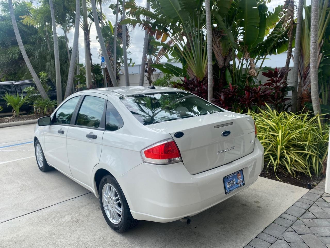2011 Ford Focus SE LOW MILES 36,864 Pompano Beach FL