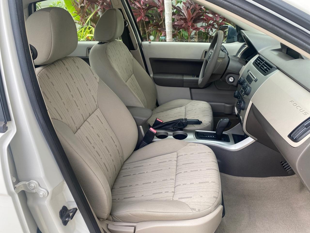 2011 Ford Focus SE LOW MILES 36,864 Pompano Beach FL