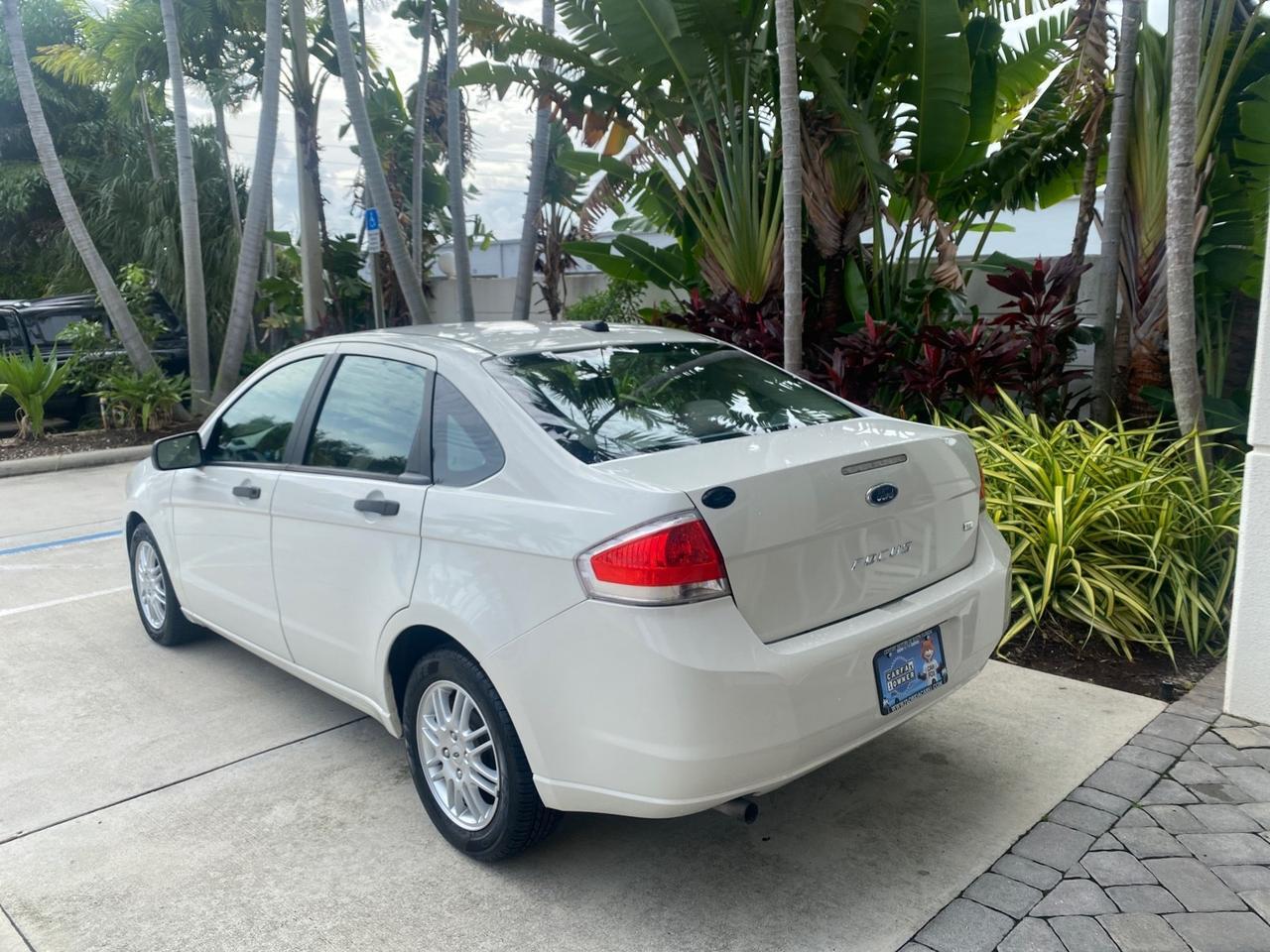 2011 Ford Focus SE LOW MILES 36,864 Pompano Beach FL