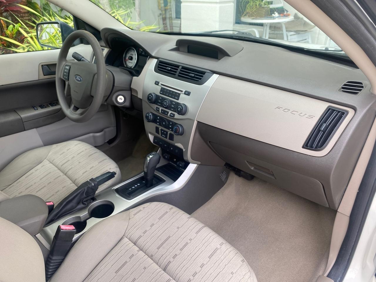 2011 Ford Focus SE LOW MILES 36,864 Pompano Beach FL