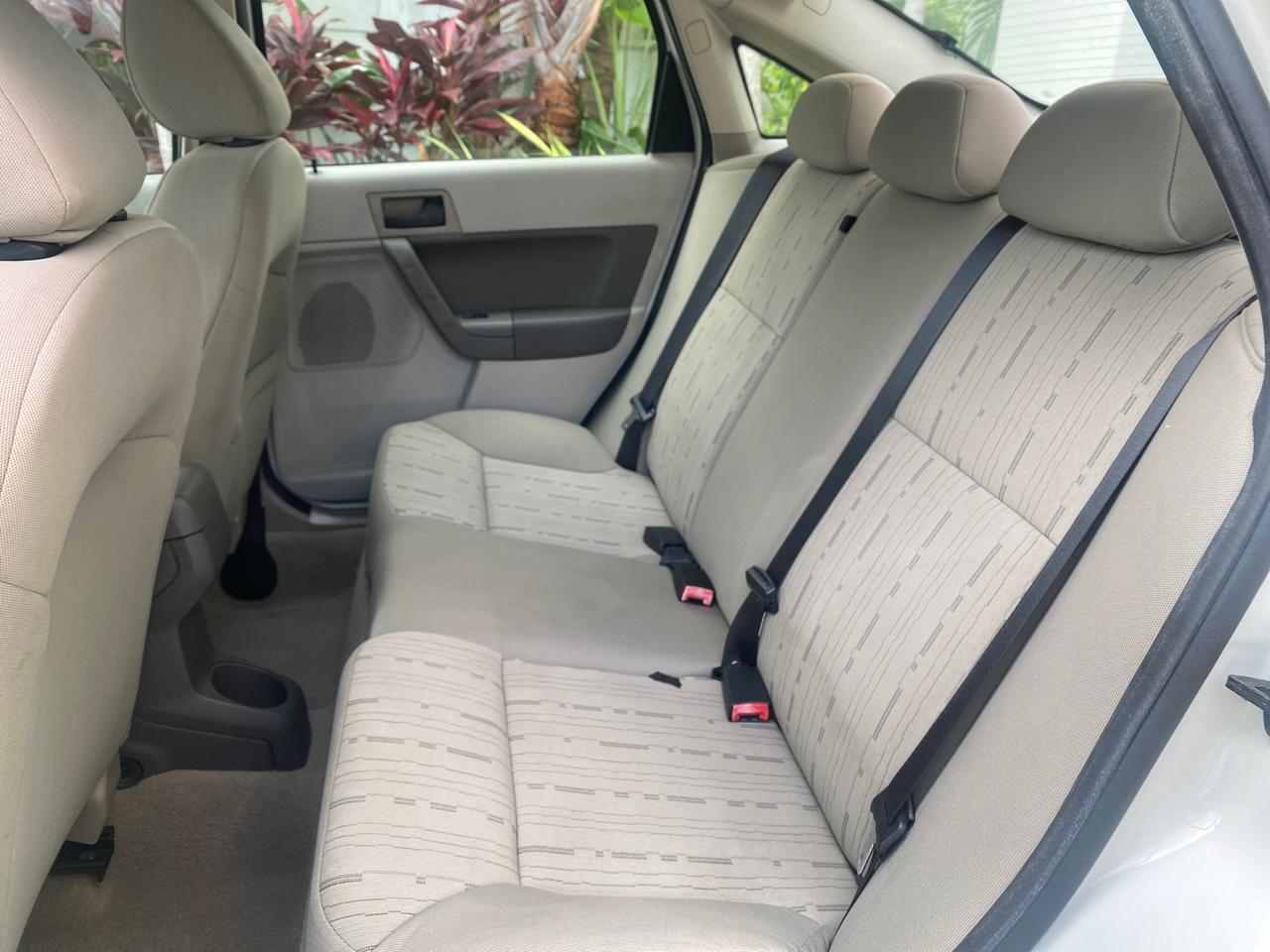 2011 Ford Focus SE LOW MILES 36,864 Pompano Beach FL