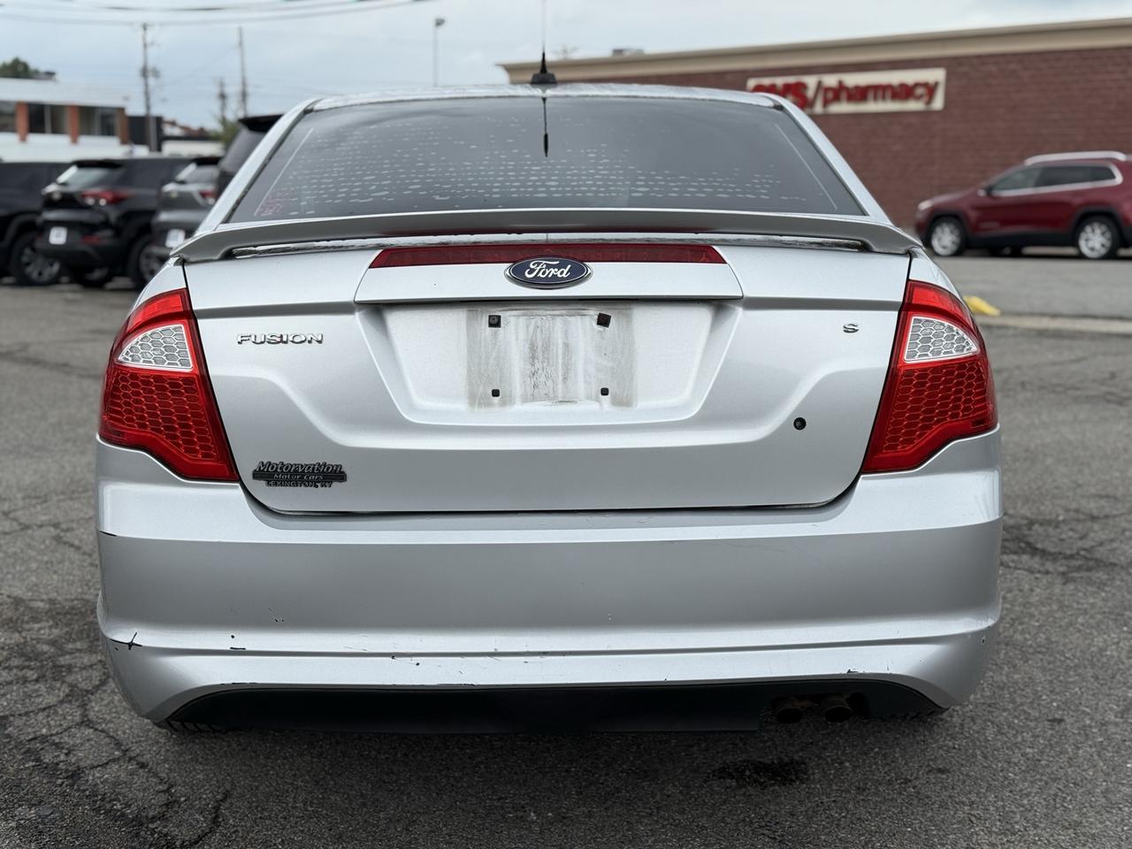 2011 Ford Fusion S Crestwood KY