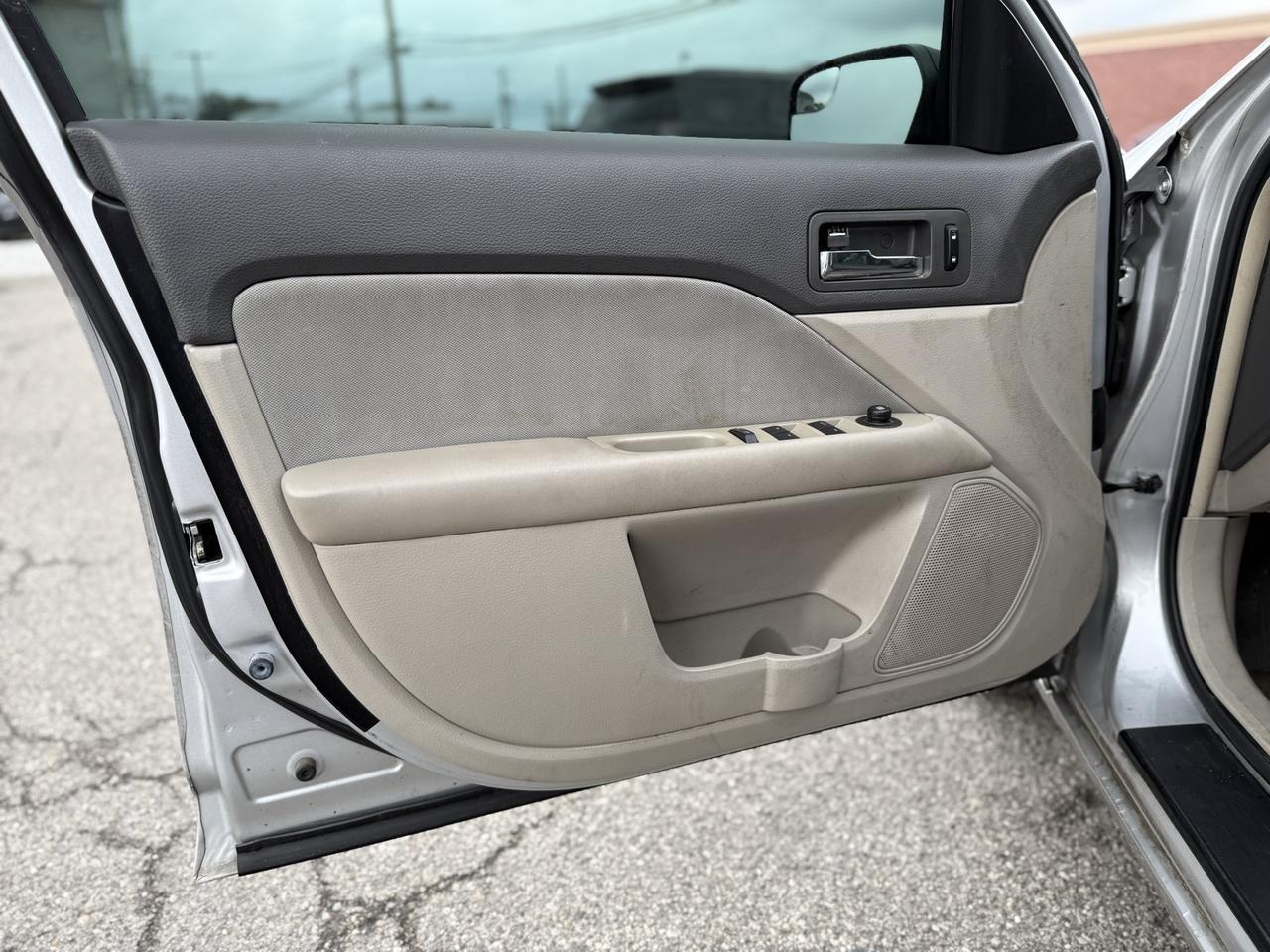 2011 Ford Fusion S Crestwood KY