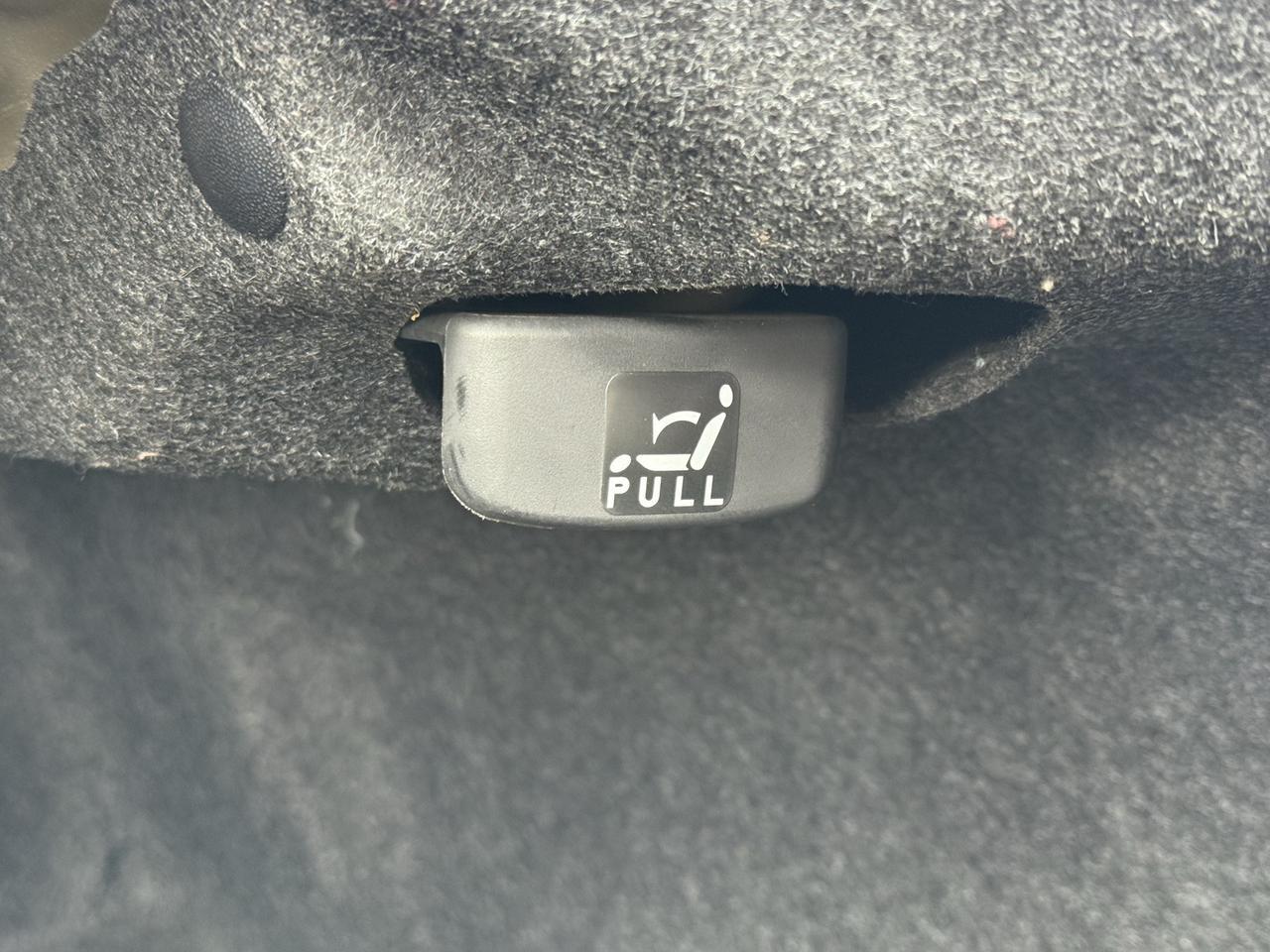 2011 Ford Fusion S Crestwood KY