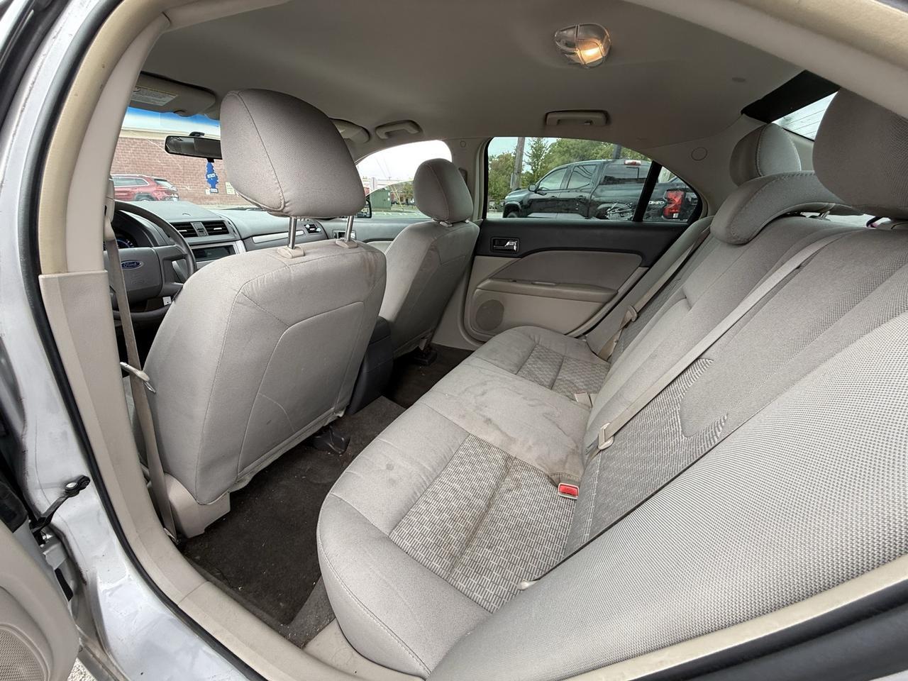 2011 Ford Fusion S Crestwood KY