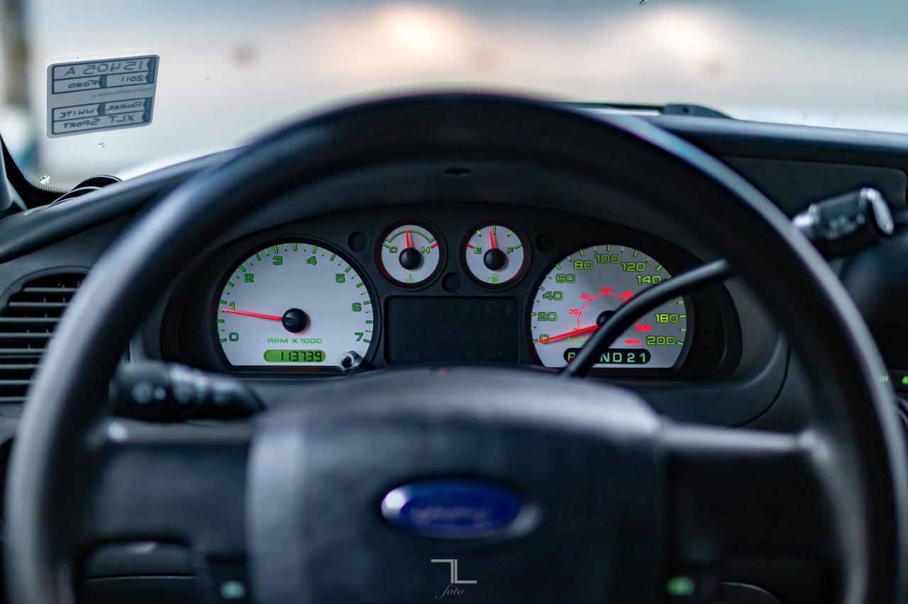 2011 Ford Ranger 4x4 Super Cab XLT Sport Red Deer AB