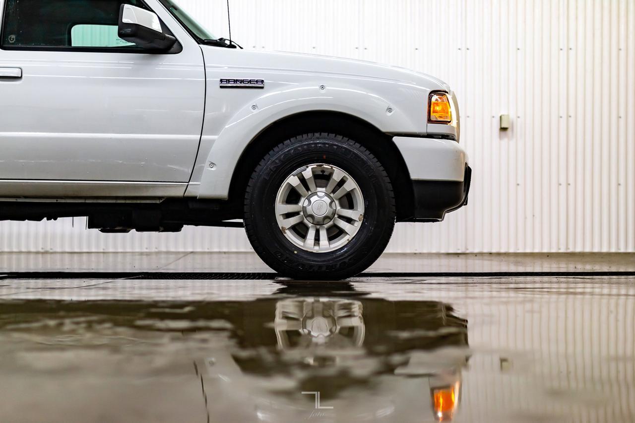 2011 Ford Ranger 4x4 Super Cab XLT Sport Red Deer AB