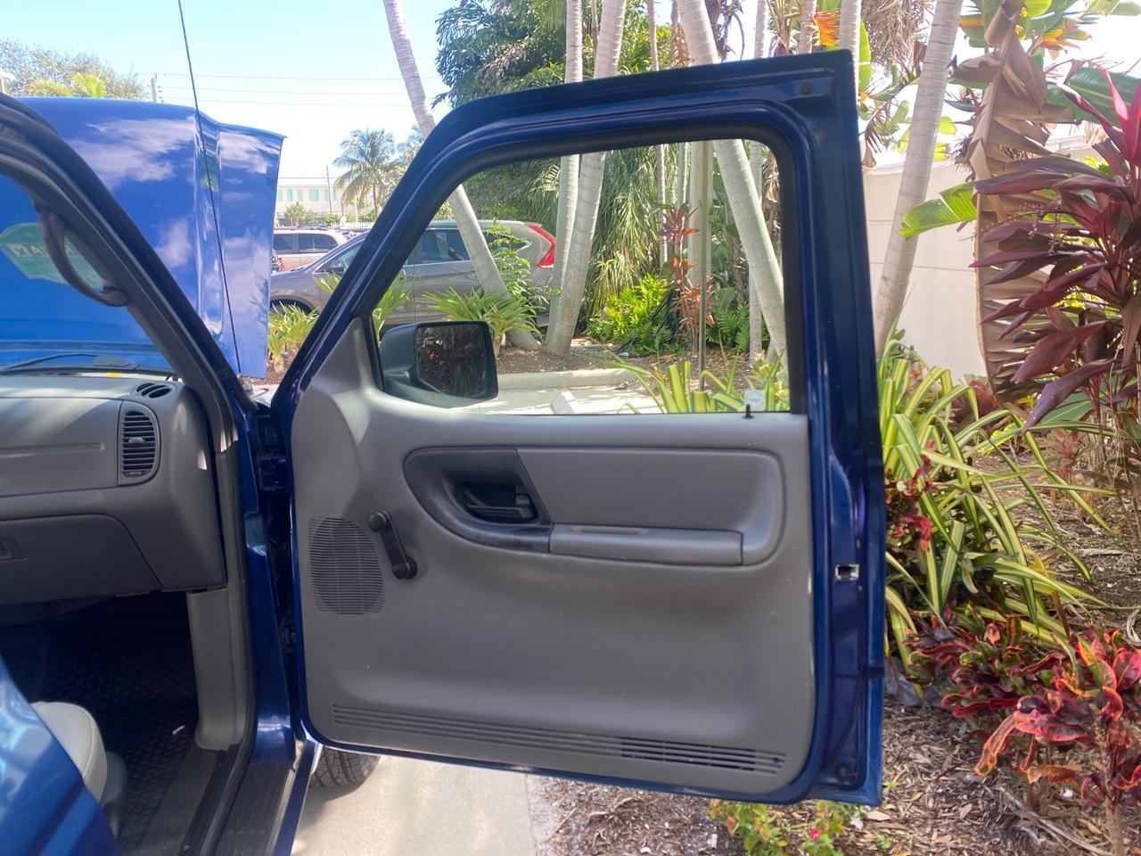 2011 Ford Ranger XL LOW MILES 22,154 1 OWNER Pompano Beach FL