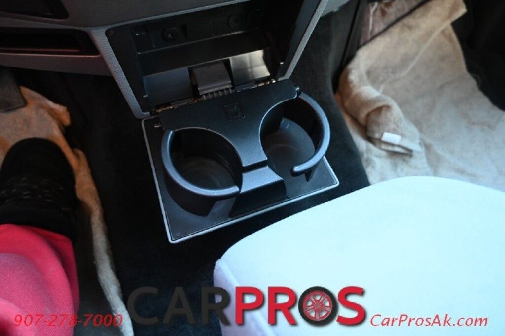 2011 Ford Super Duty F-250 SRW XLT - 4X4 - Crew Cab - 6.7L V8 Diesel - Keyless Entry - Power Windows & Locks - Rear View Camera - Camper Package - Snow Plow Package - Heavy Duty Alternator - Trailer Brake Controller - Trailer Tow Package - Electronic Shift on the Fly Anchorage AK