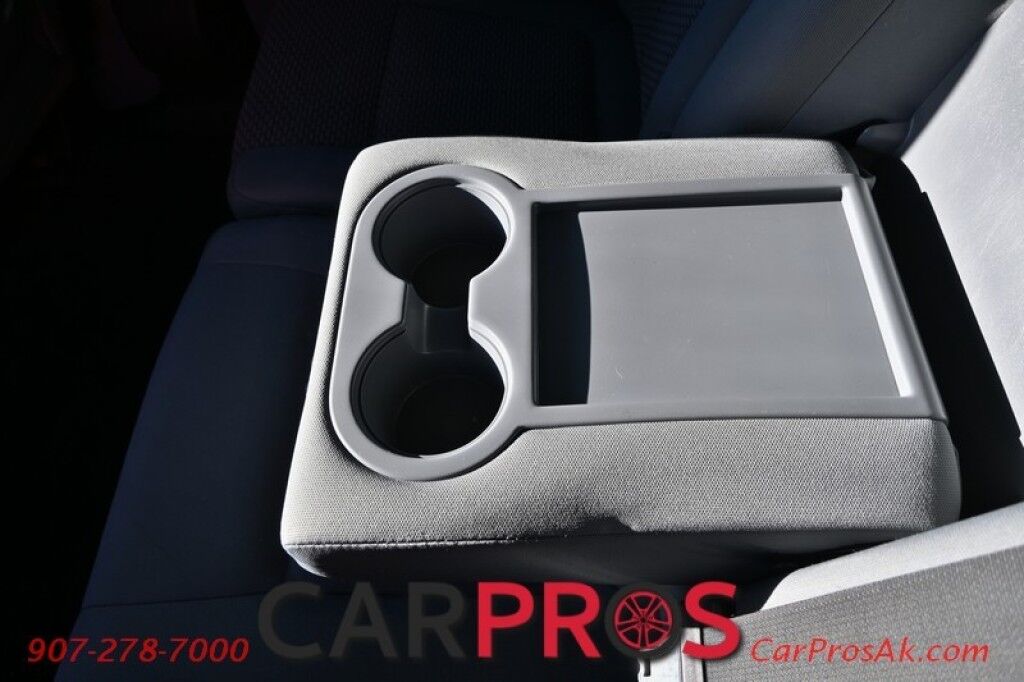 2011 Ford Super Duty F-250 SRW XLT - 4X4 - Crew Cab - 6.7L V8 Diesel - Keyless Entry - Power Windows & Locks - Rear View Camera - Camper Package - Snow Plow Package - Heavy Duty Alternator - Trailer Brake Controller - Trailer Tow Package - Electronic Shift on the Fly Anchorage AK