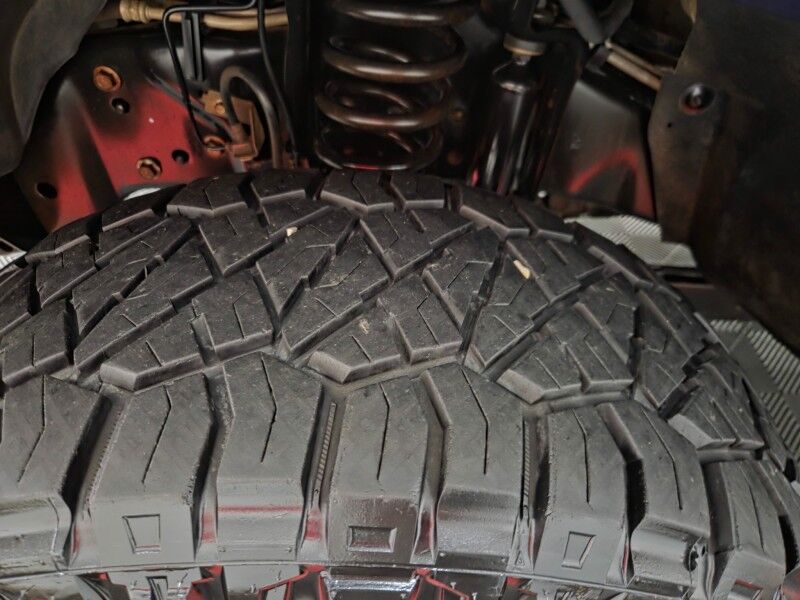 2011 Ford Super Duty F-250 XLT Lifted 6.7L Diesel Gooseneck 20in Wheels 35in Nitto Tires Arlington TX