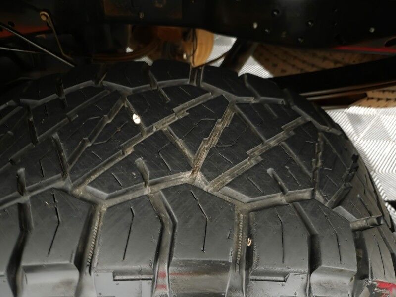 2011 Ford Super Duty F-250 XLT Lifted 6.7L Diesel Gooseneck 20in Wheels 35in Nitto Tires Arlington TX