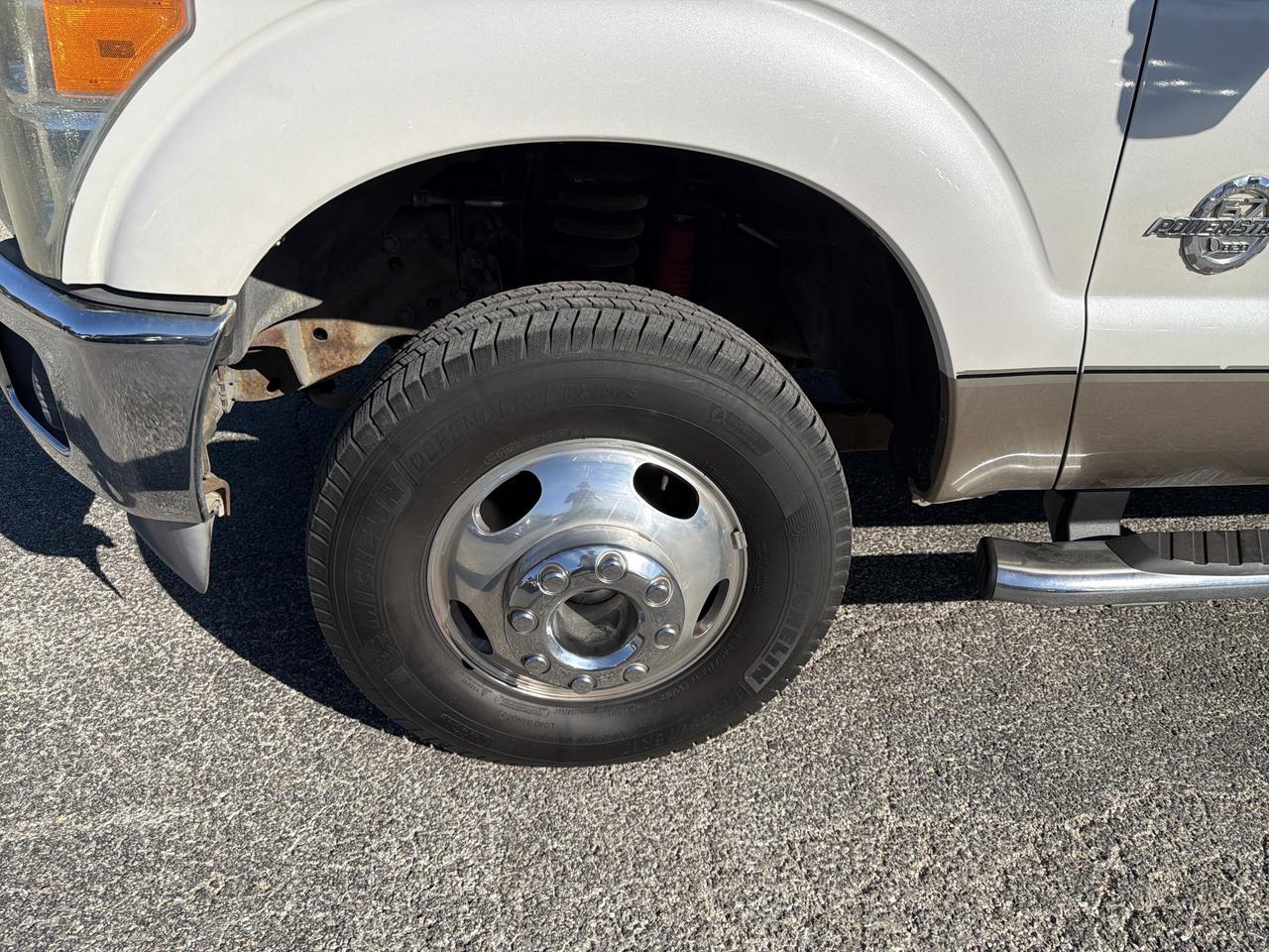 2011 Ford Super Duty F-350 DRW Lariat San Antonio TX