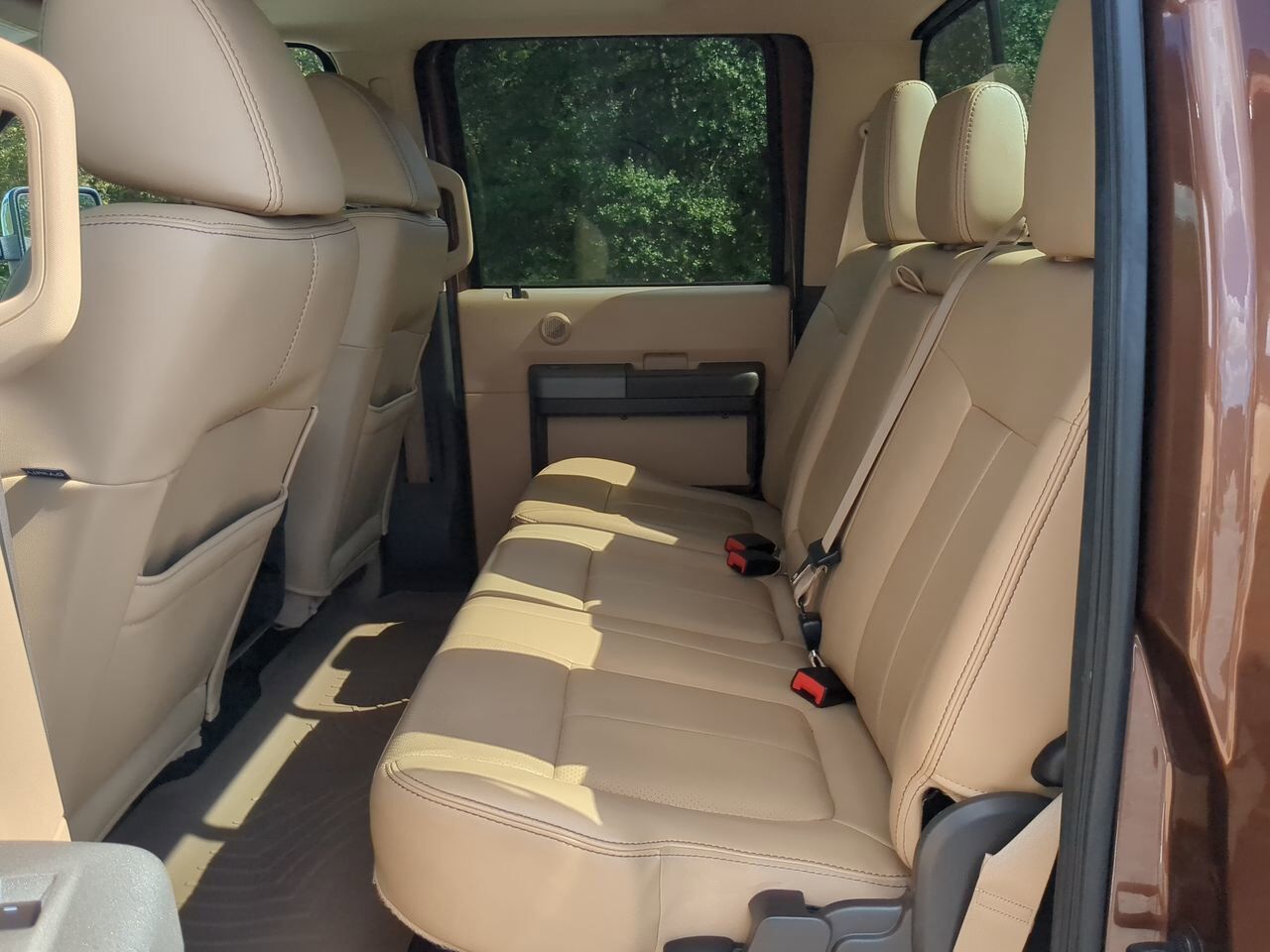 2011 Ford Super Duty F-350 DRW Lariat Winder GA